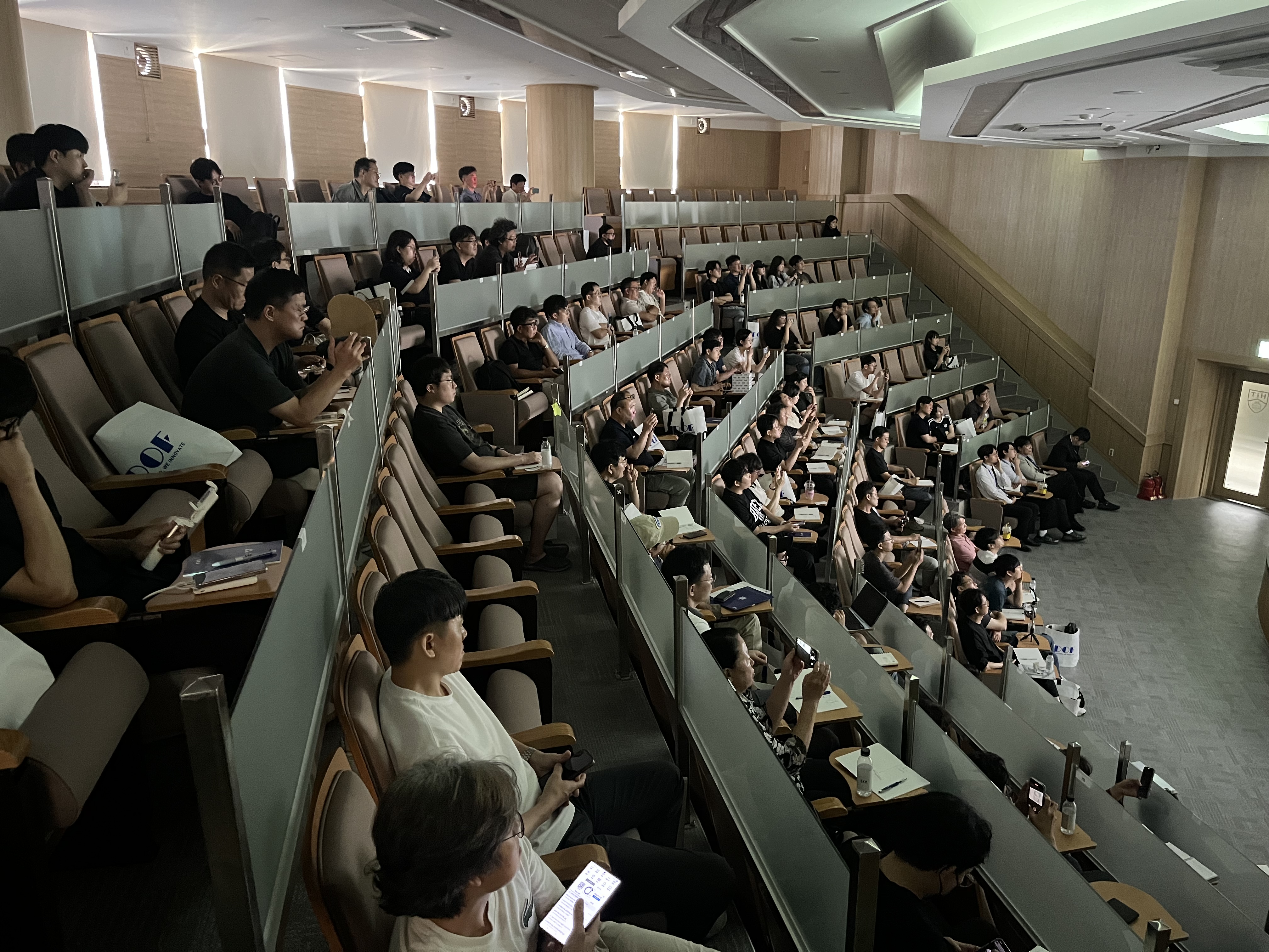 KakaoTalk_20250901_122155265_18.jpg